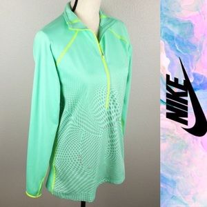 ♦️DONATED♦️ Nike Pro Hyperwarm long sleeve half zi
